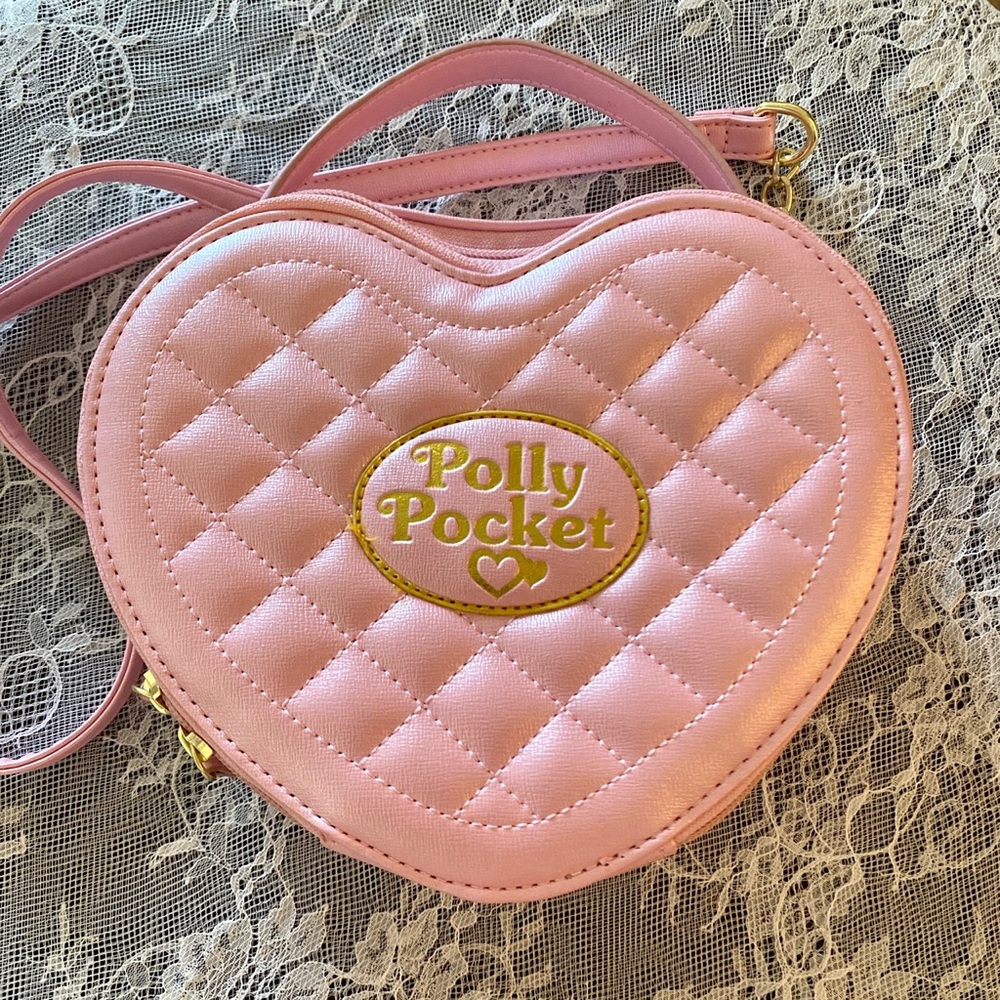 ❦ RARE Polly Pocket x Hot Topic Quilted Heart Compact Purse ❦